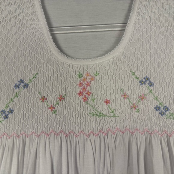 Smocked embroidered Pima cotton nightgown small tradwife prairie cottage - Picture 3 of 10